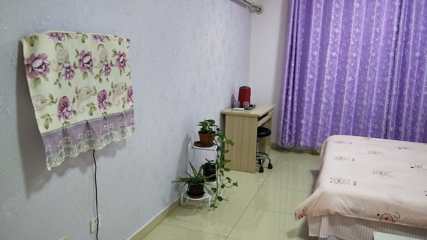 一室大床房