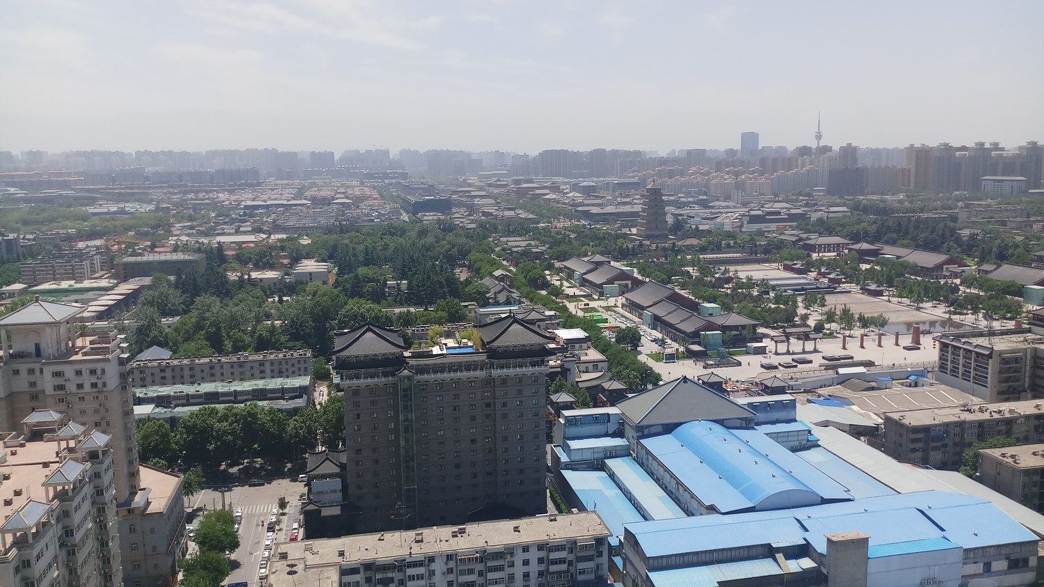 西安西方诗和远方公寓