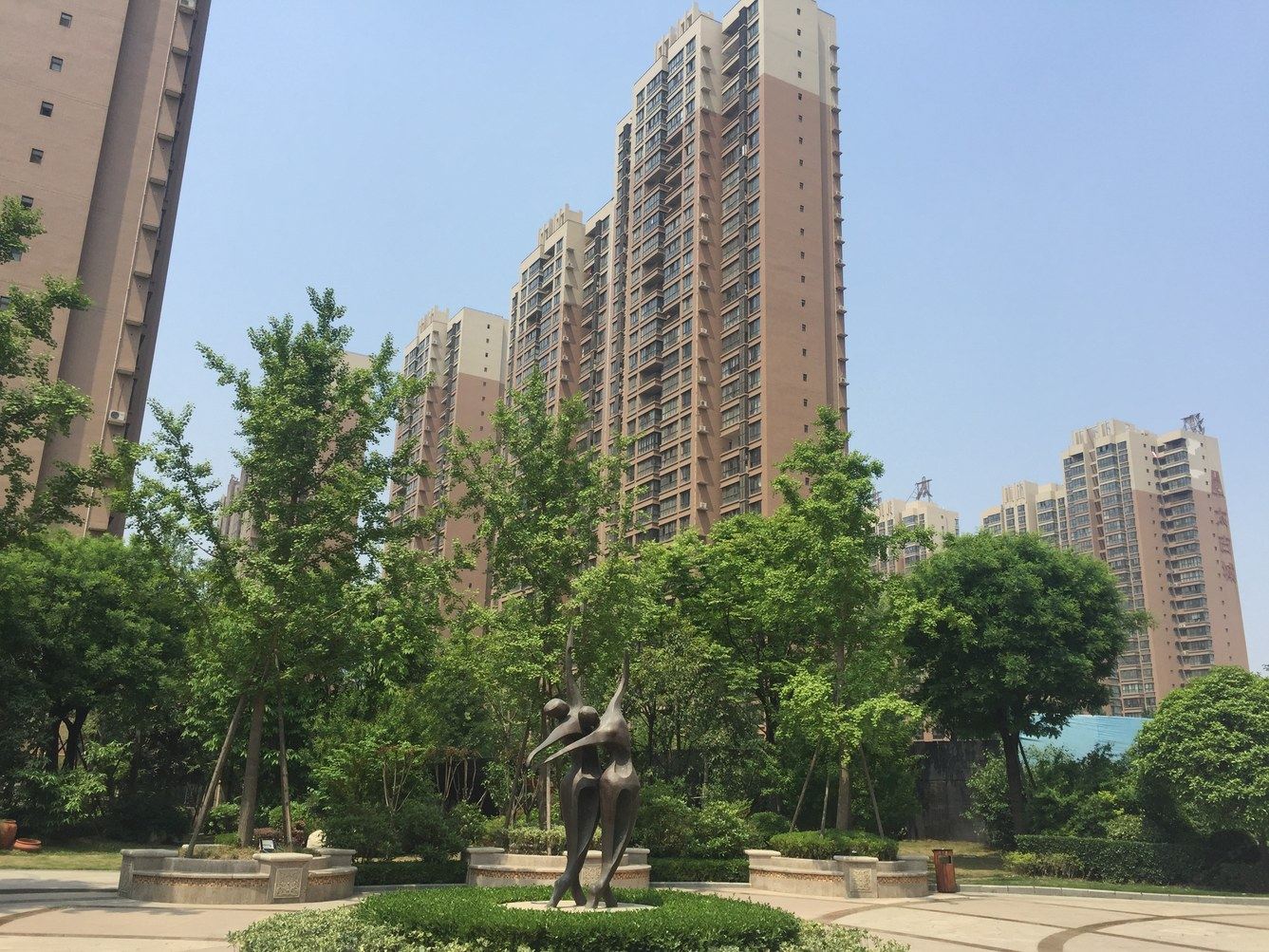 西安唐大明宫遗址公园旁豪华四室房公寓(2号店)