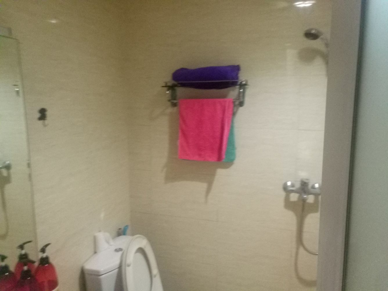 舒适温馨情侣房
