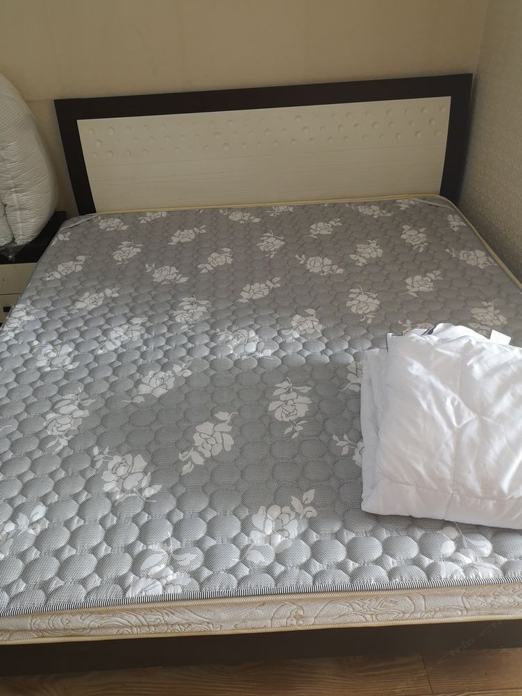 一室大床房