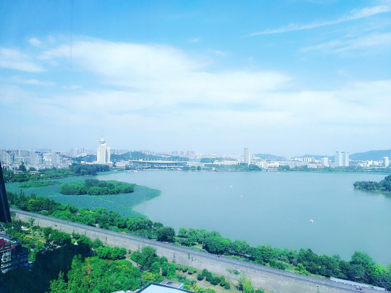 南京喜洋洋的小窝酒店式公寓(玄武湖隧道店)