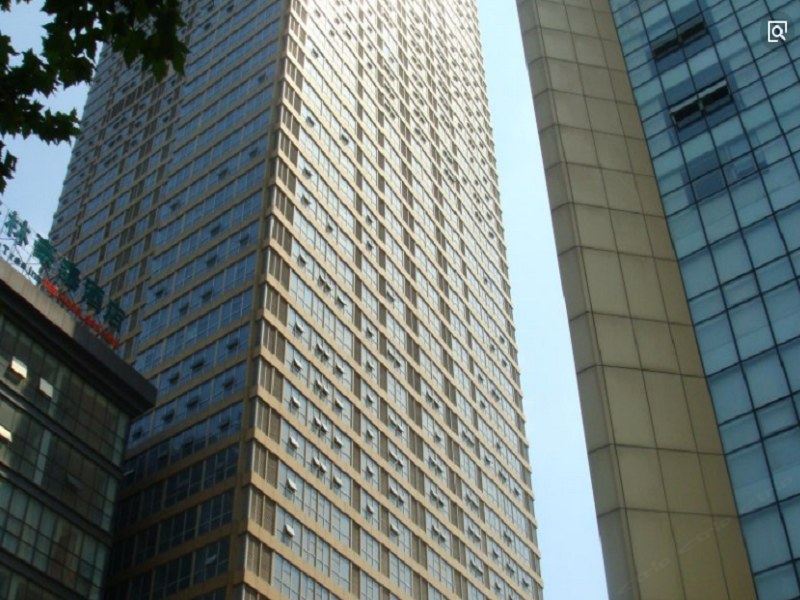 南京未来·时尚主题公寓（中商万豪店）(游乐设施分店)