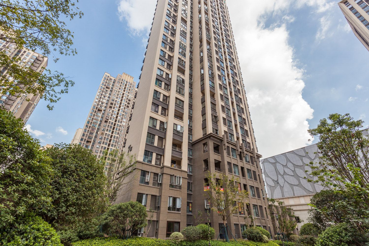 武汉途掌柜·柚子公寓(湖景路分店)