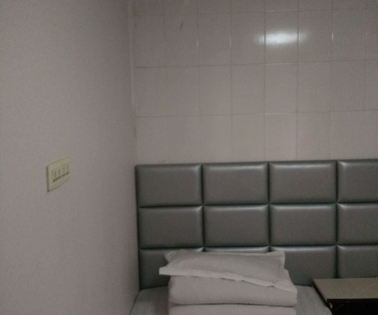 双人间