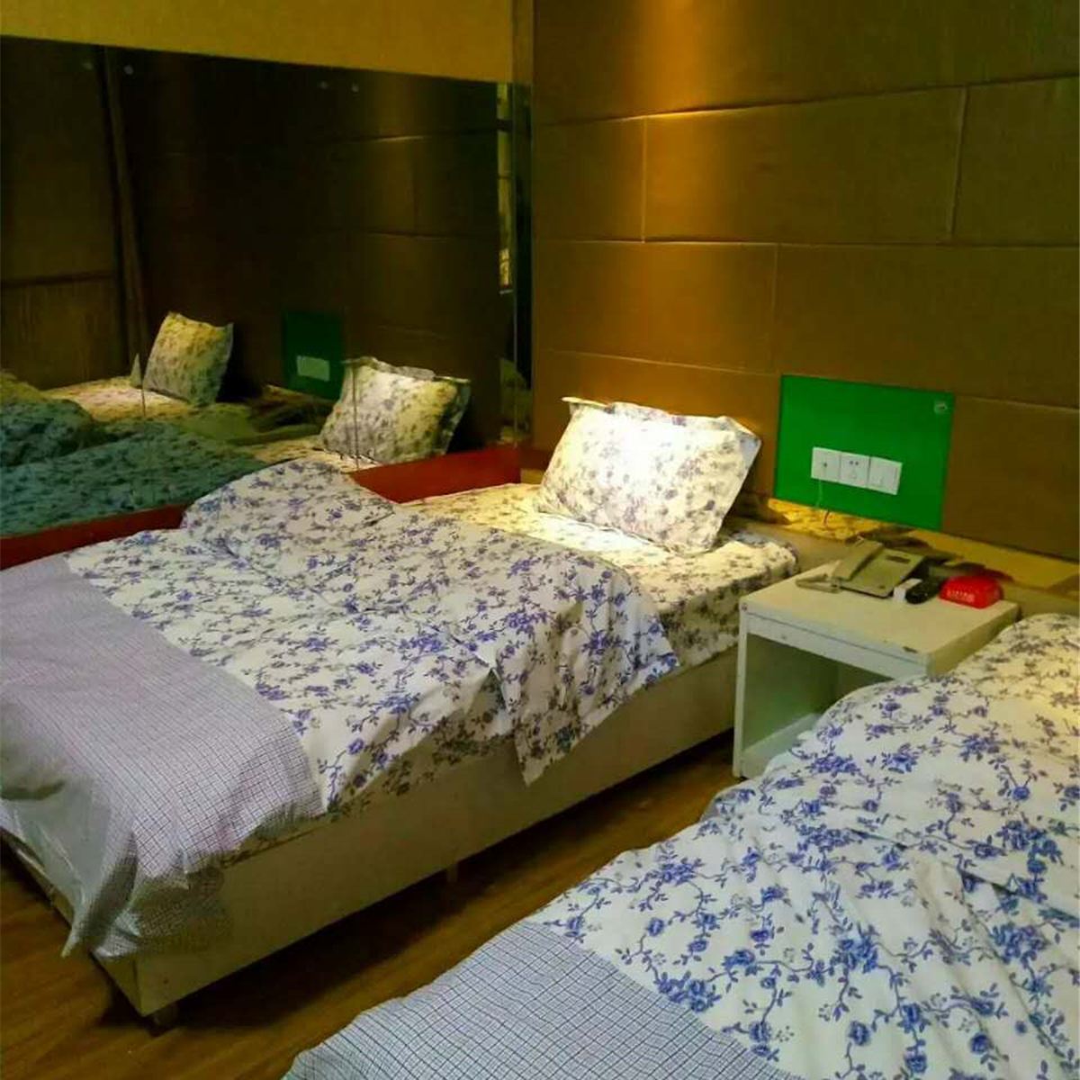 标准双人间