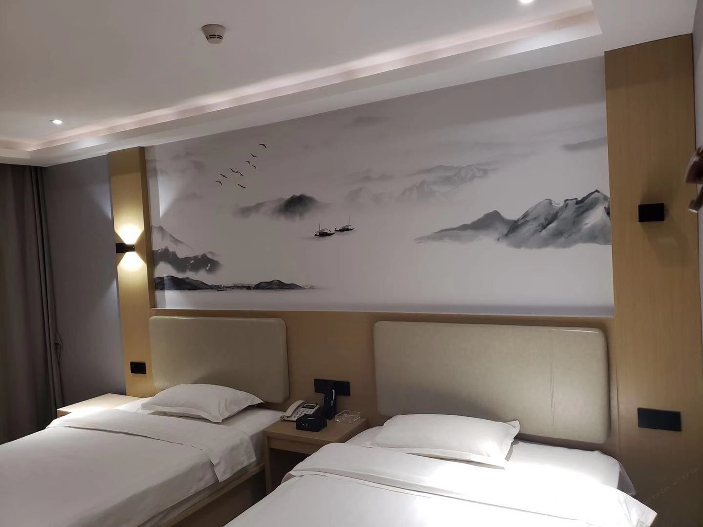 双床间