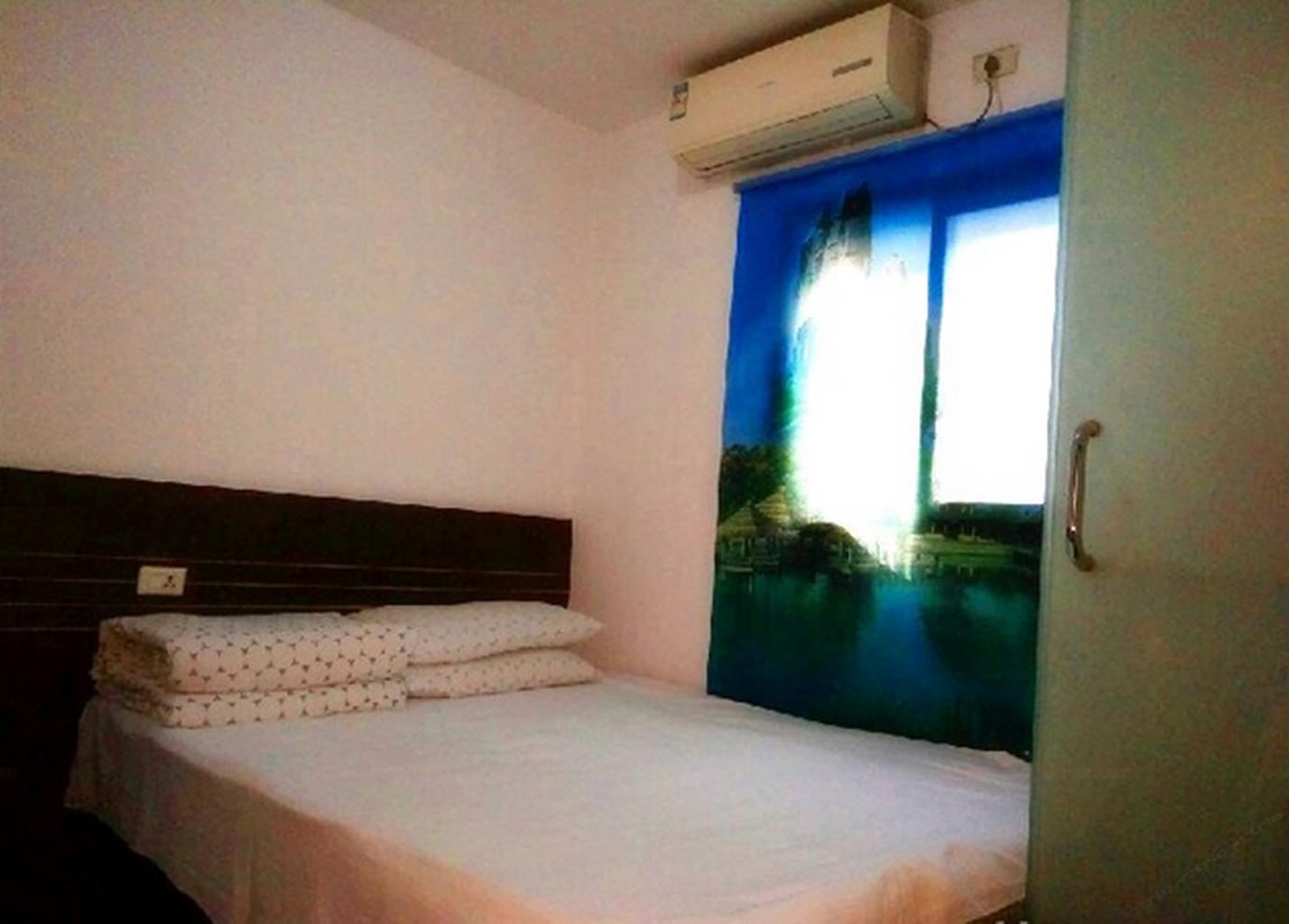 豪华大床房