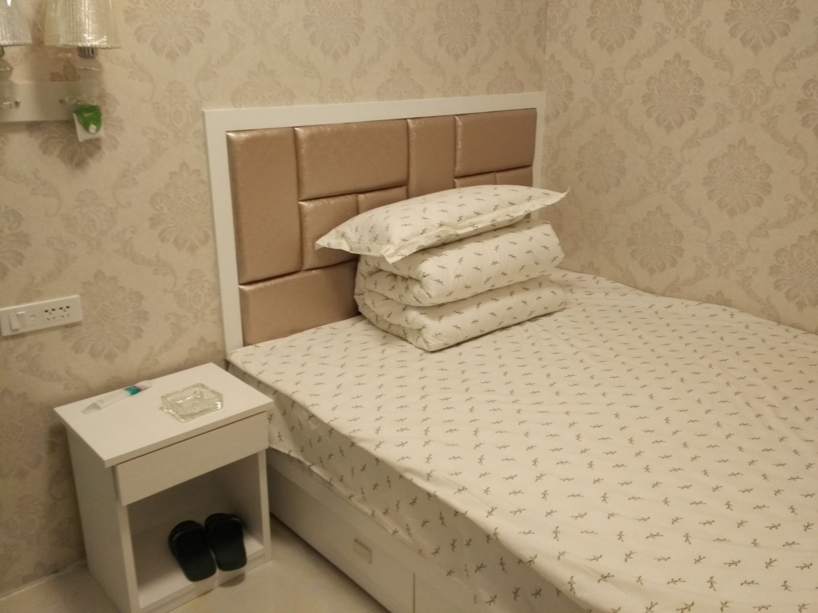 标准单人房