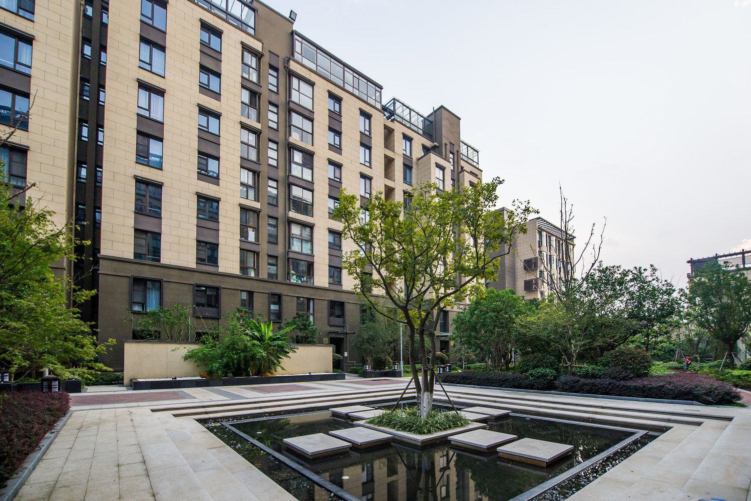 苏州观前街拙政园附近四季如春的高科技住宅普通公寓(兴吴路店)