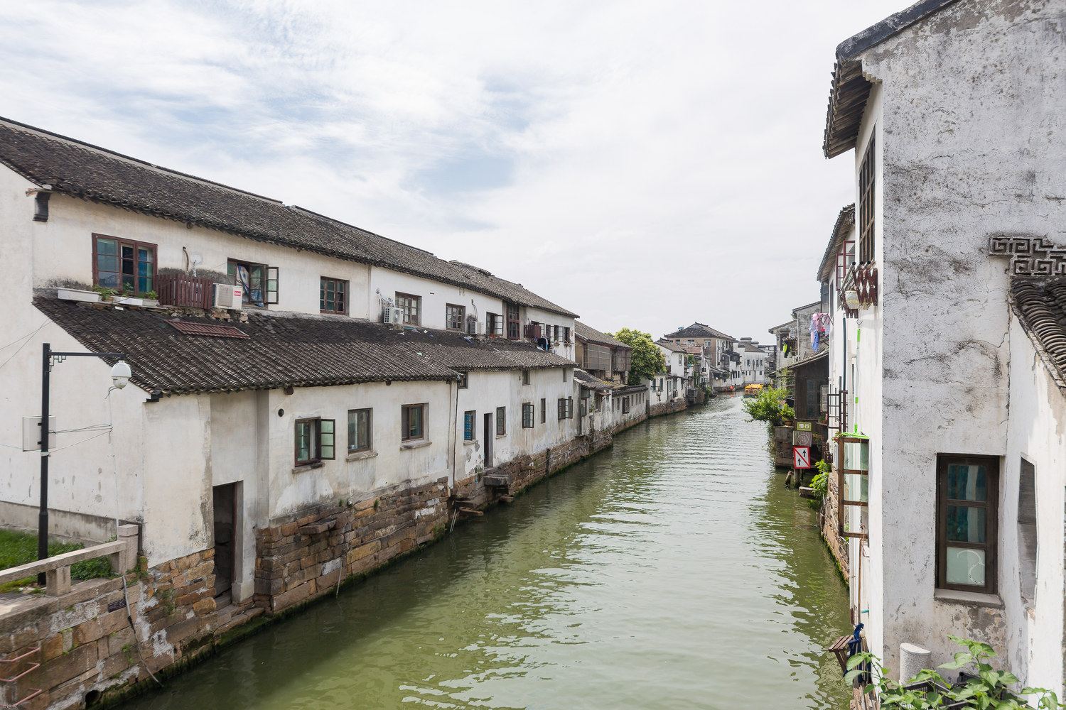 苏州nimore特色民宿(潭子里路分店)