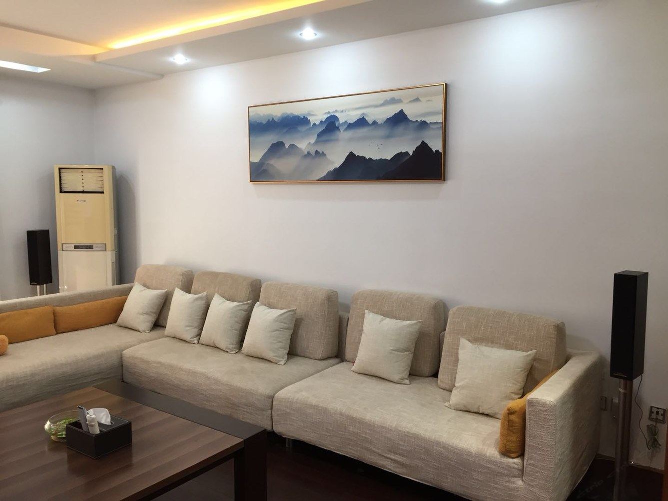 苏州HOME.苏韵公寓(星港街荠桥分店)