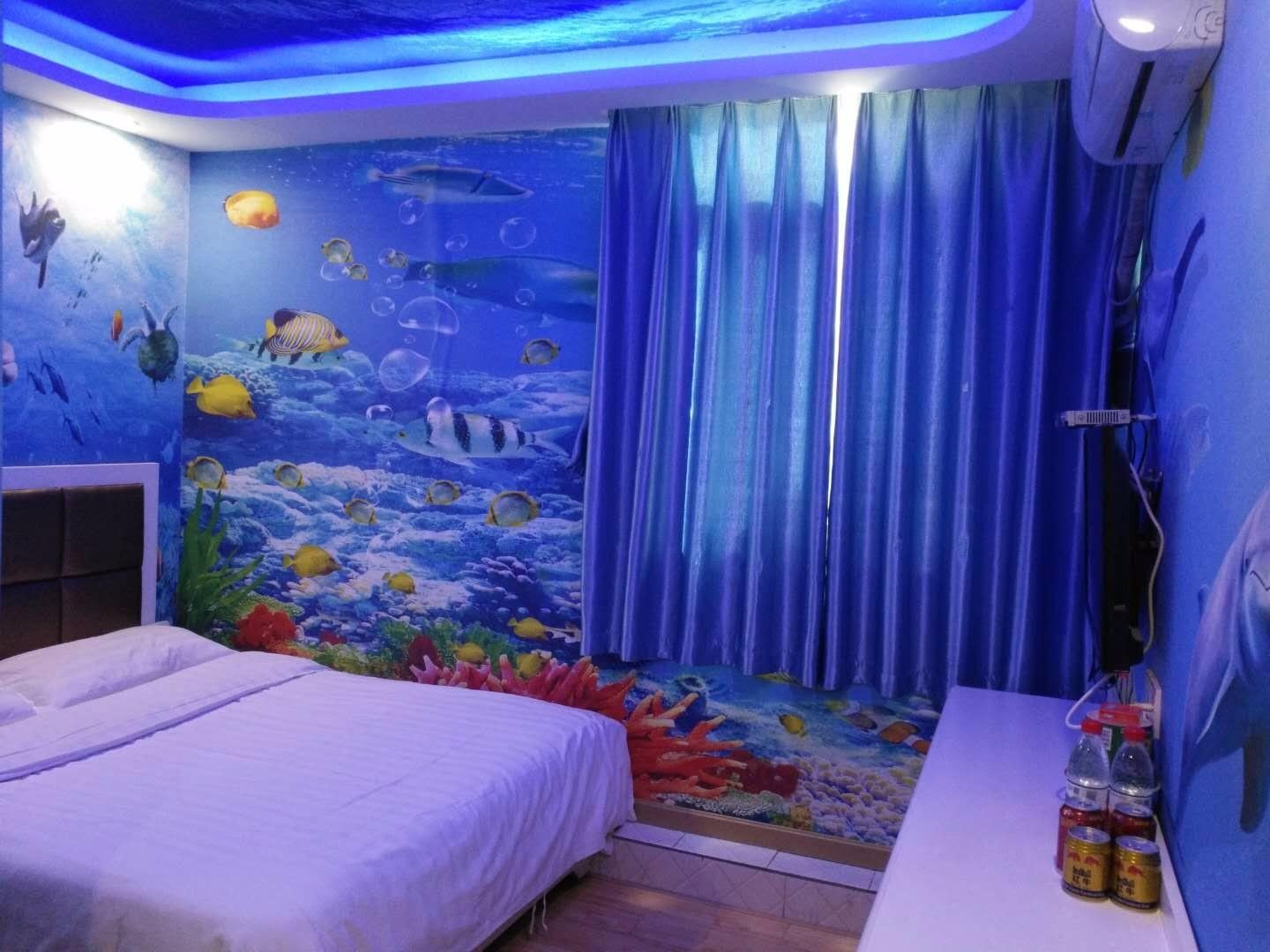 浪漫大床房
