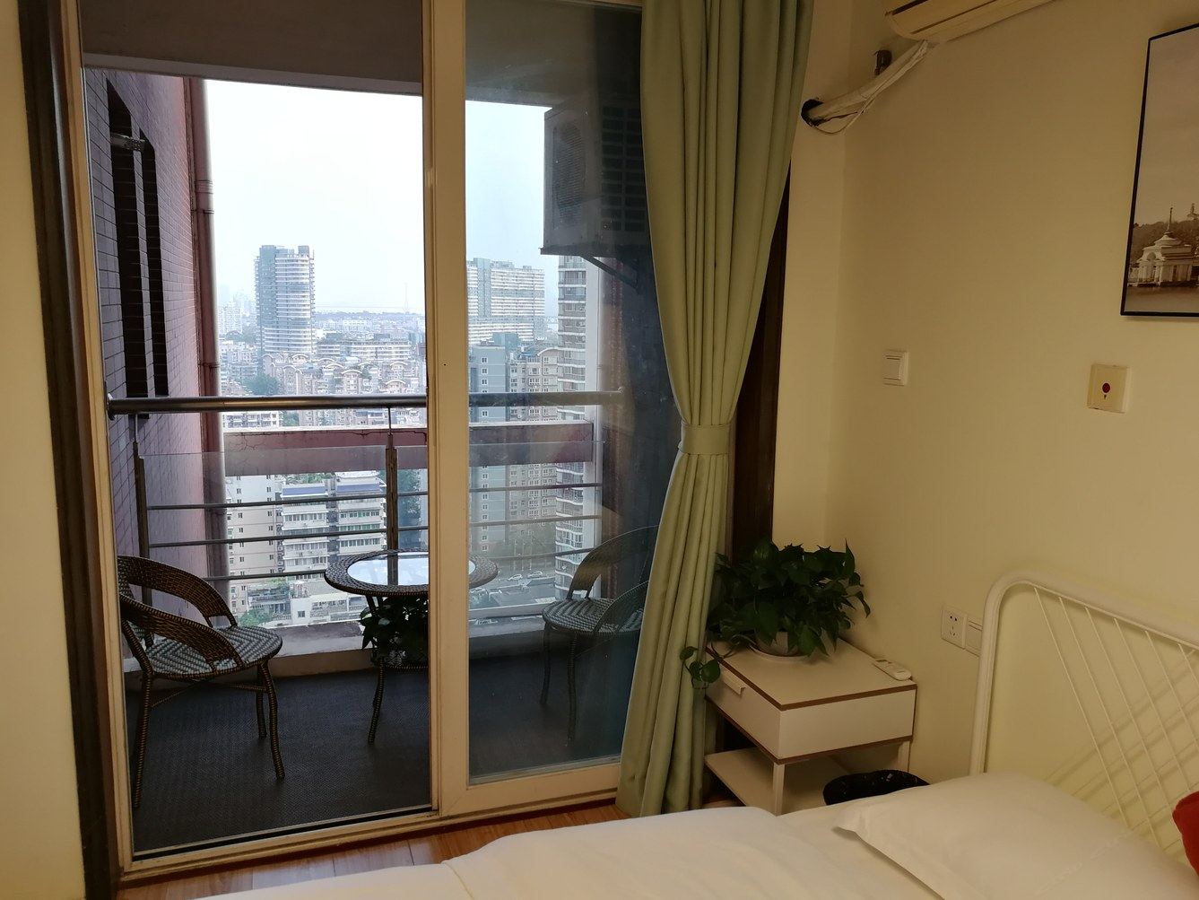 家庭二室一厅套房