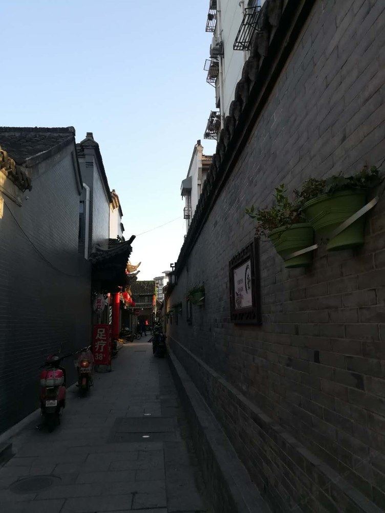扬州艾唯小屋公寓