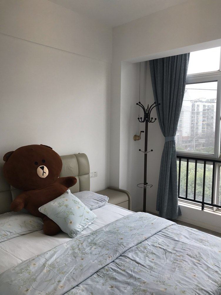 简约一室大床房