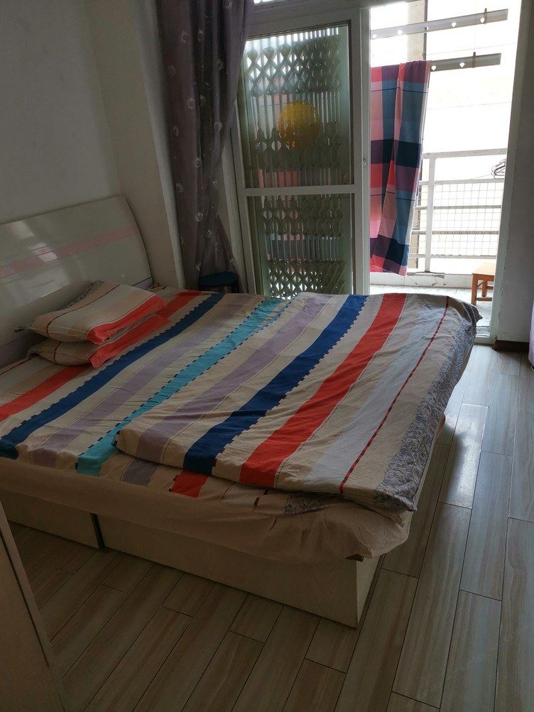 家庭二室一厅套房