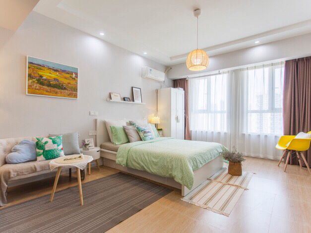 A简欧宜家风情大床房