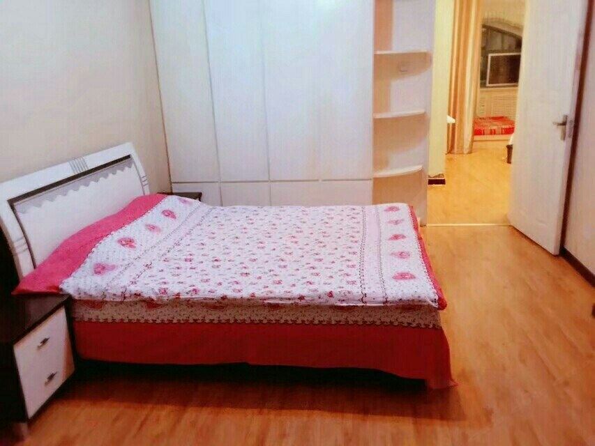 威海李女士公寓(文化西路辅路分店)