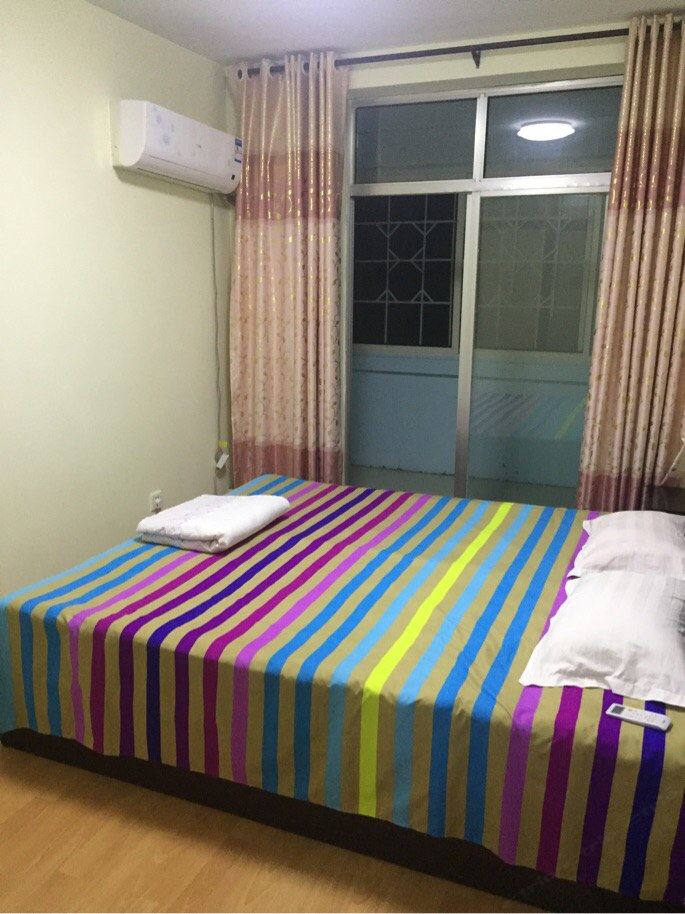 威海温馨干净家庭公寓(威海市区中心海岸分店)