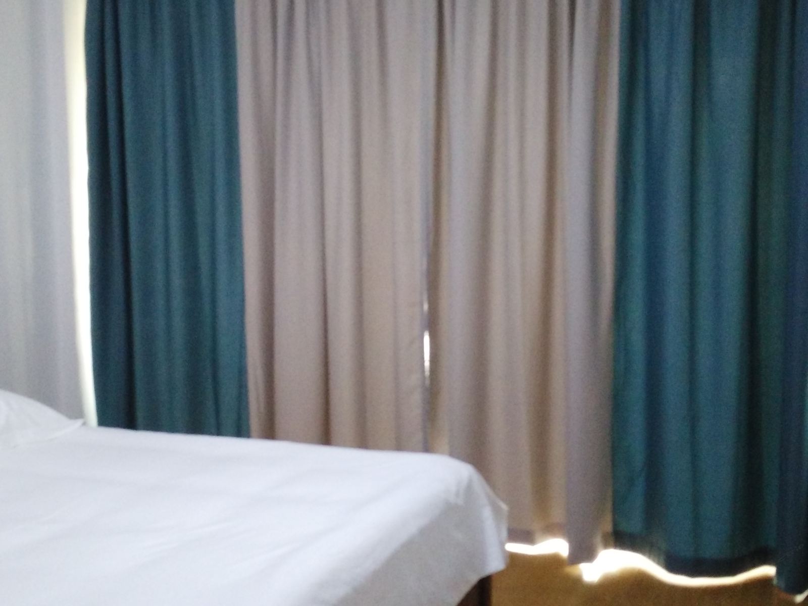 三室一厅