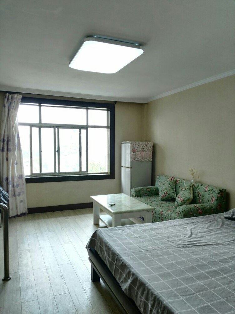 复式二室一厅套房
