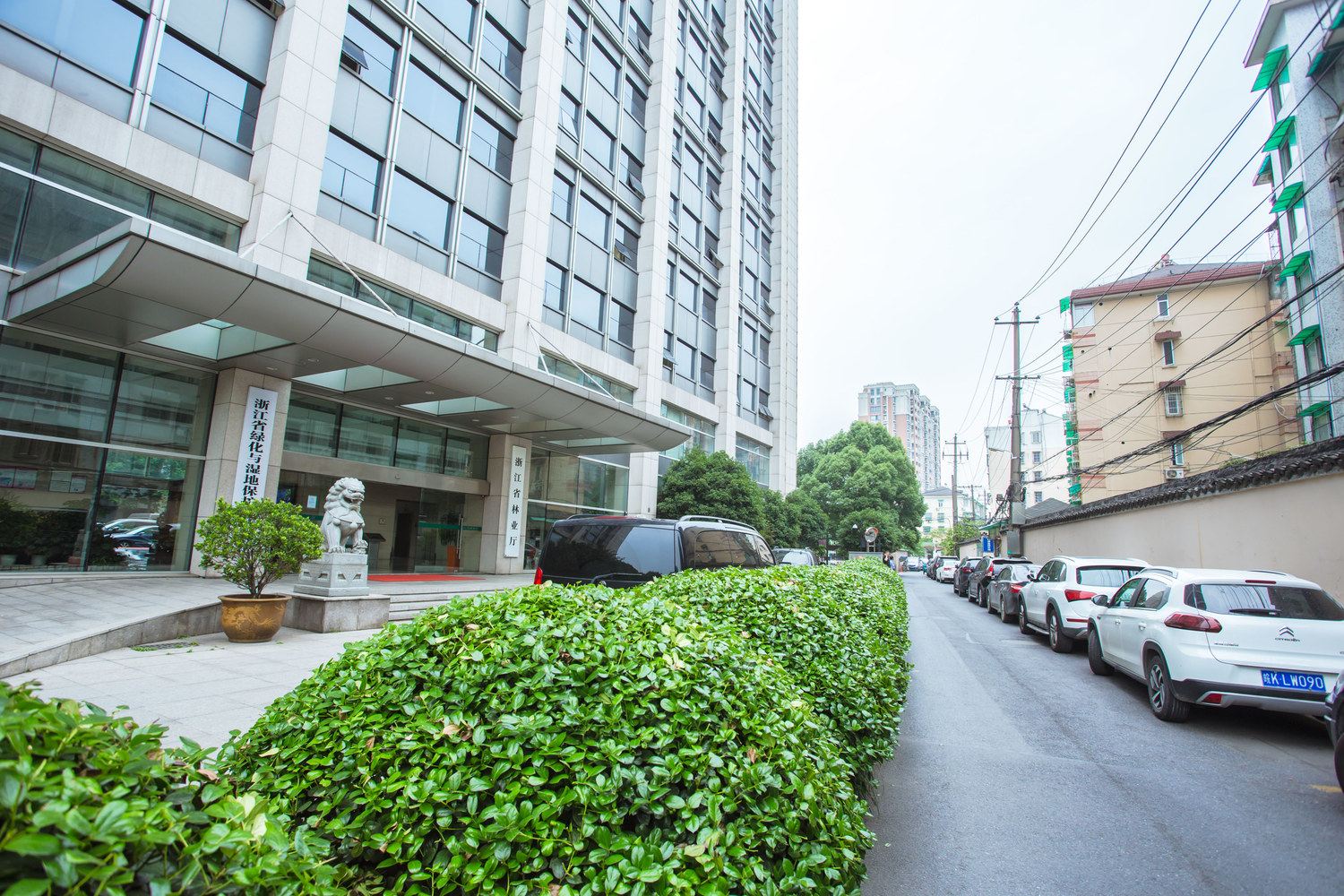 杭州中心闹中取静景区旁三室温馨公寓