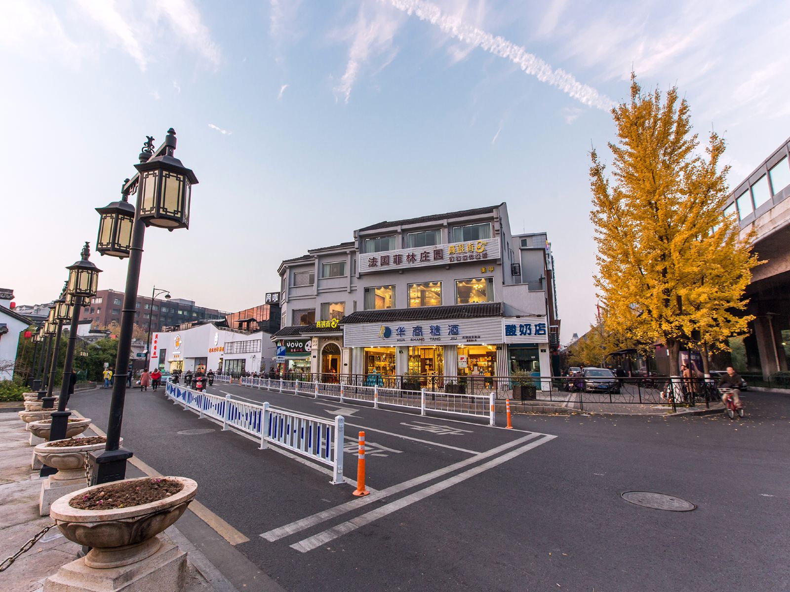 杭州丫头温馨的家普通公寓(河坊街分店)