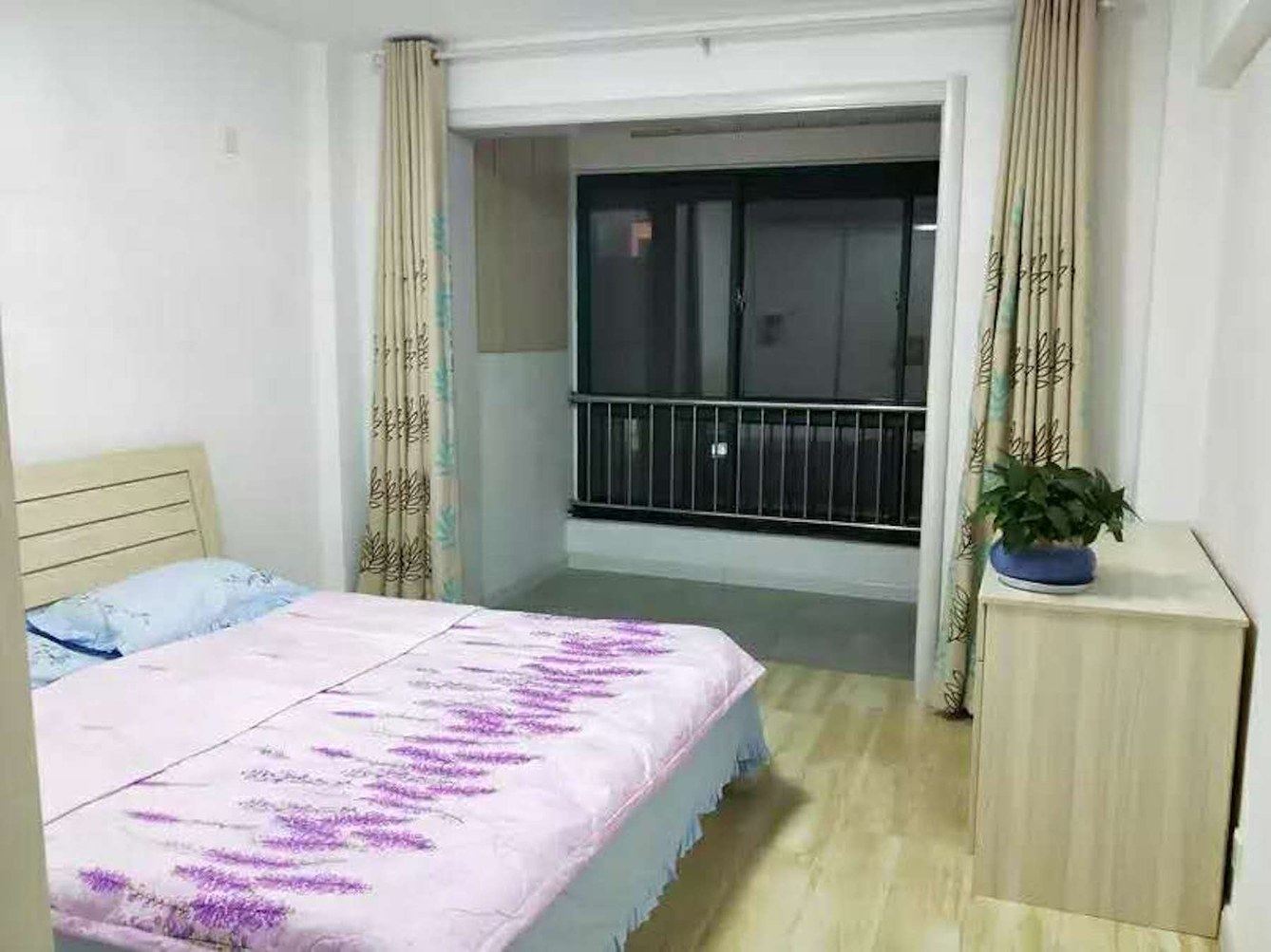 威海温馨海景大三居公寓(3号店)