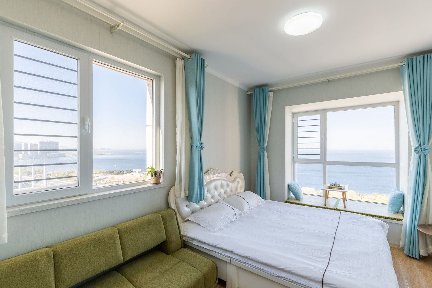 威海一线海景房住在海边的家公寓(2号店)