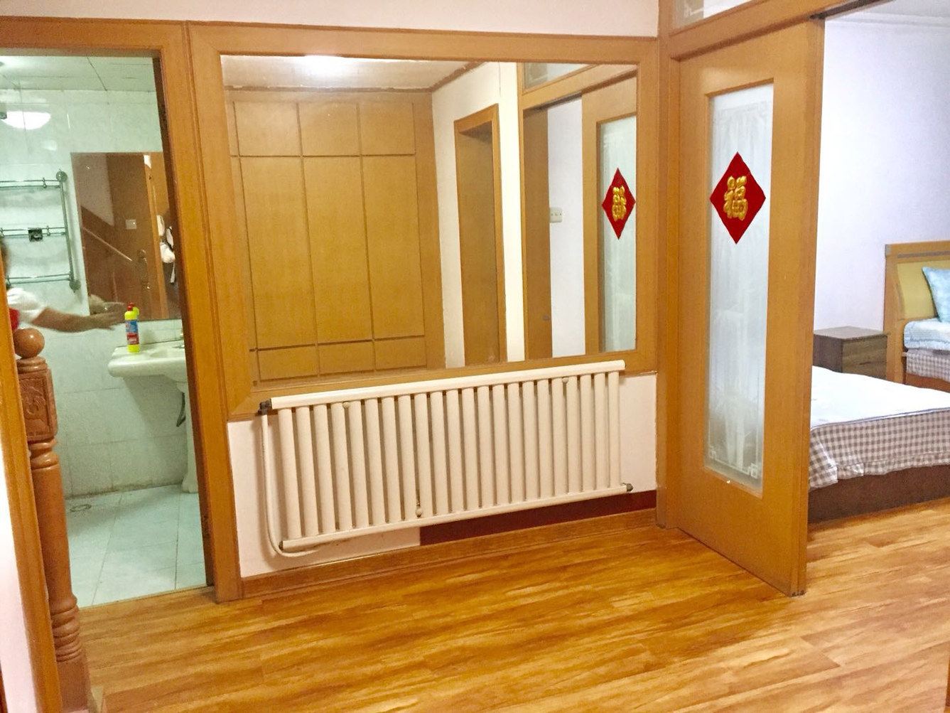 观海三室一厅套房