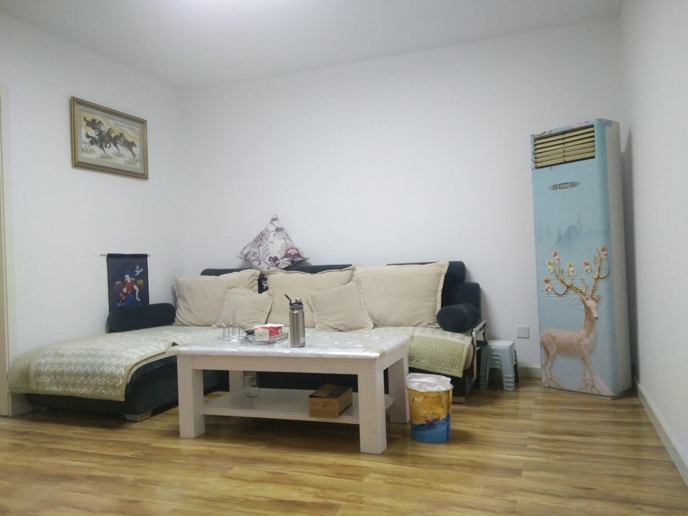 花园三室一厅套房