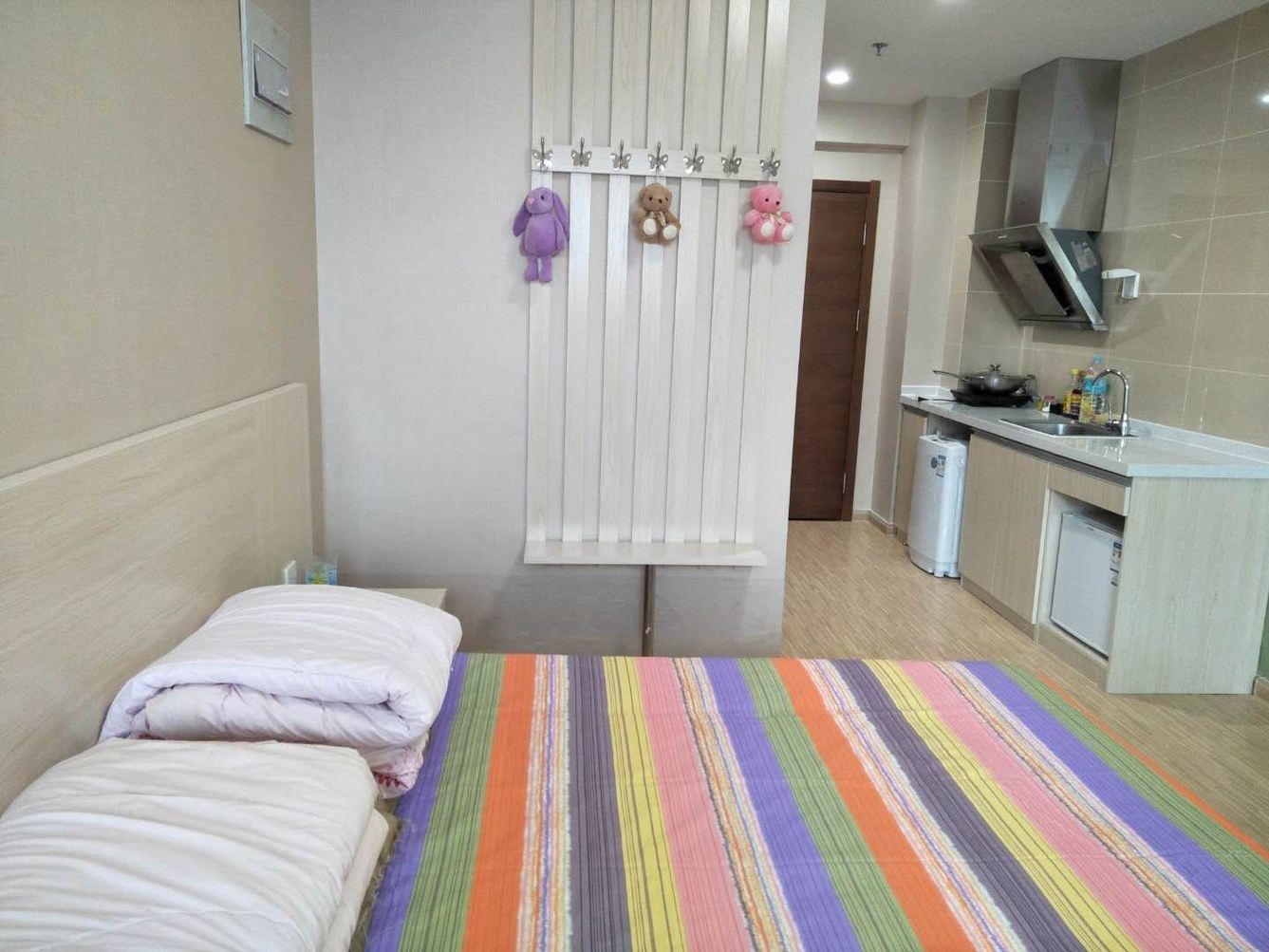 精装一室大床房