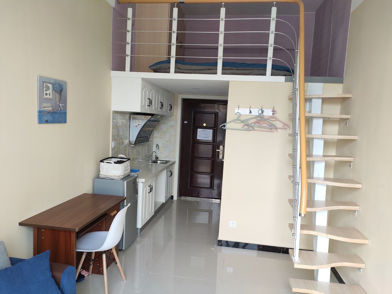 精致一室一厅套房