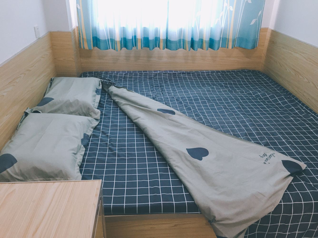 家庭三室一厅套房