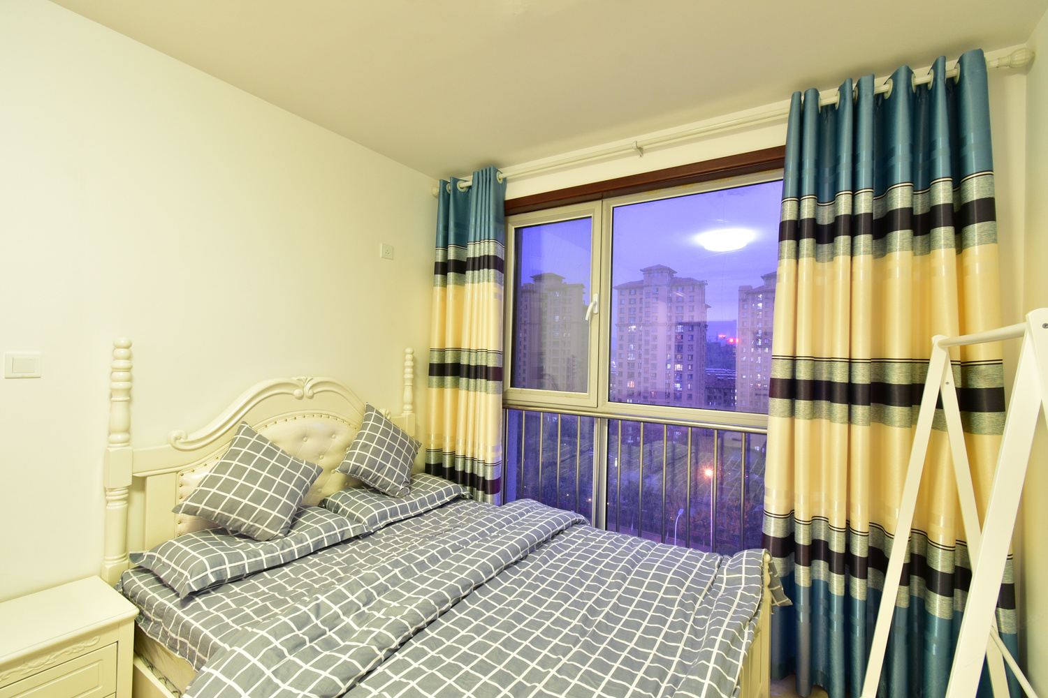 温馨一室一厅套房