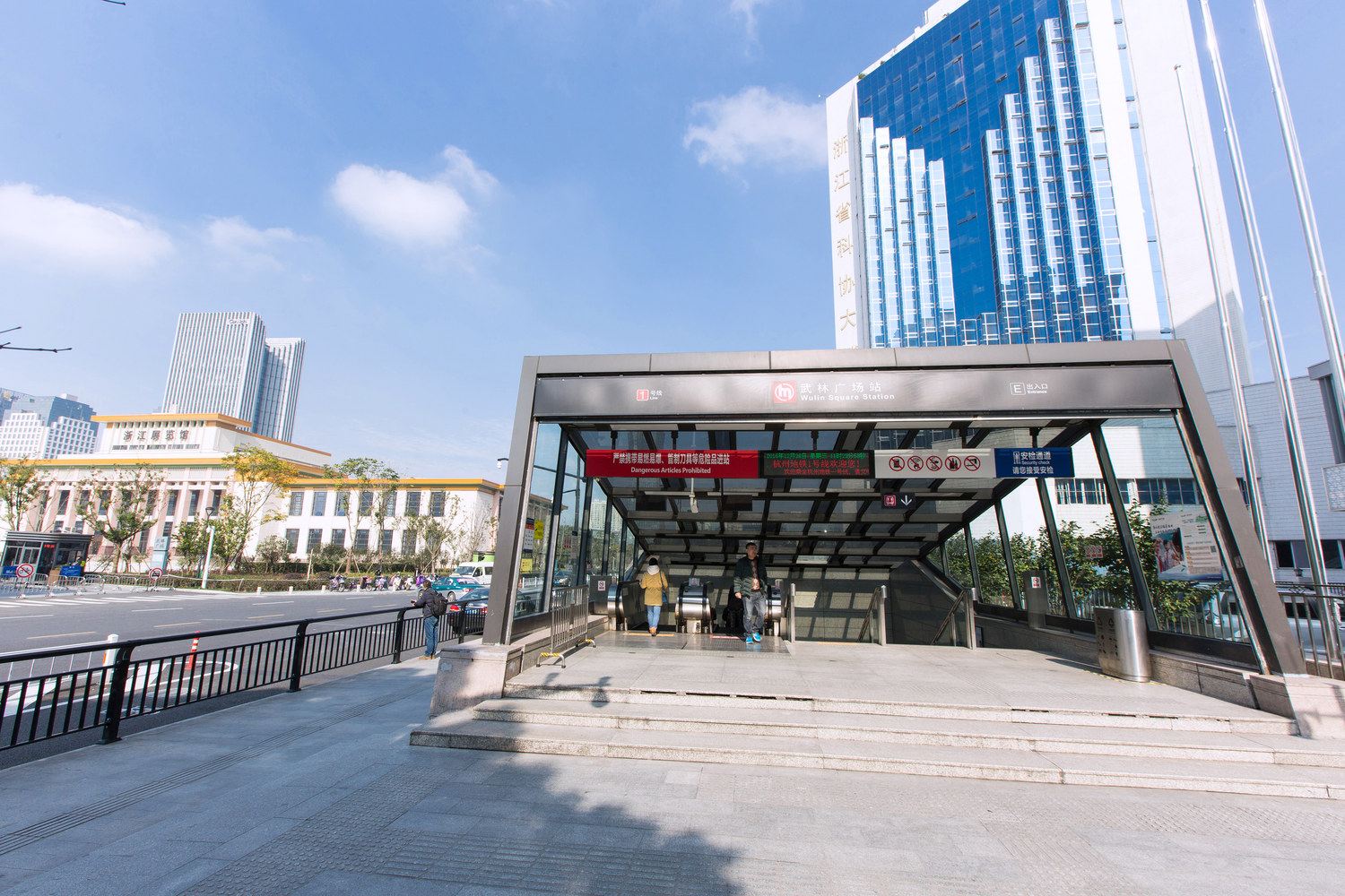 杭州西溪湿地LOFT毗邻灵隐の漂流岛酒店式公寓(体育场路店)
