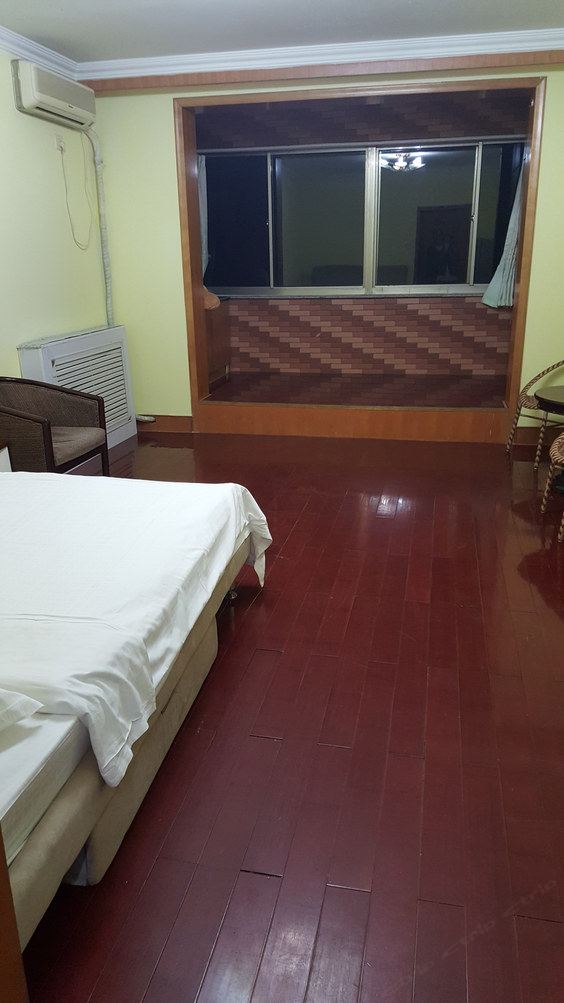 威海金海花园公寓