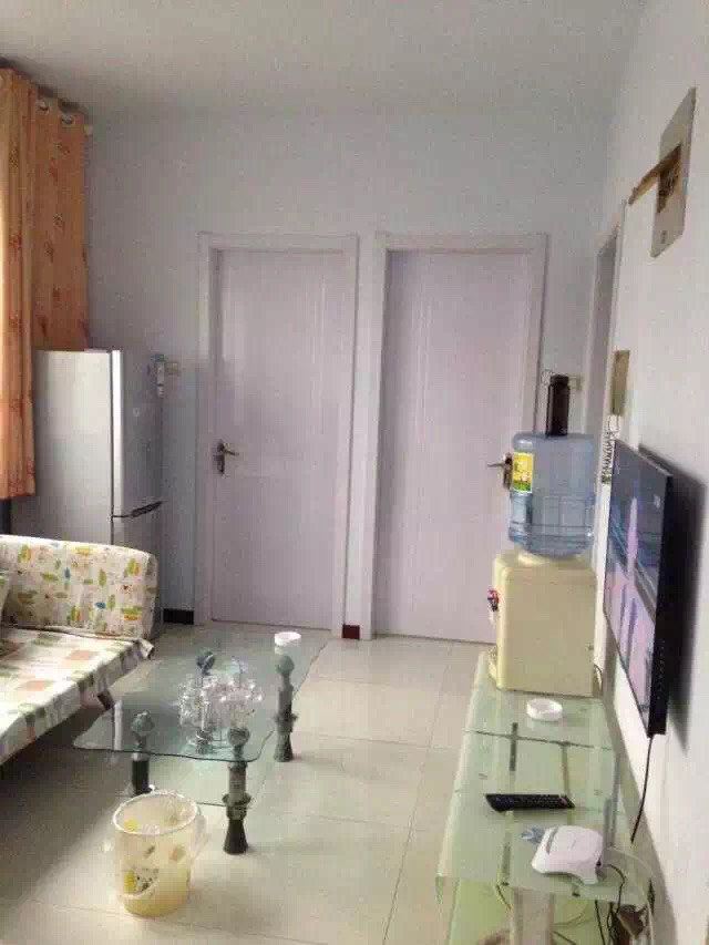 舒适精装一室一厅套房