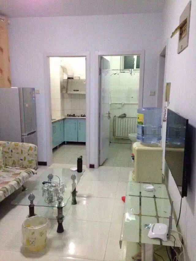 舒适精装一室一厅套房