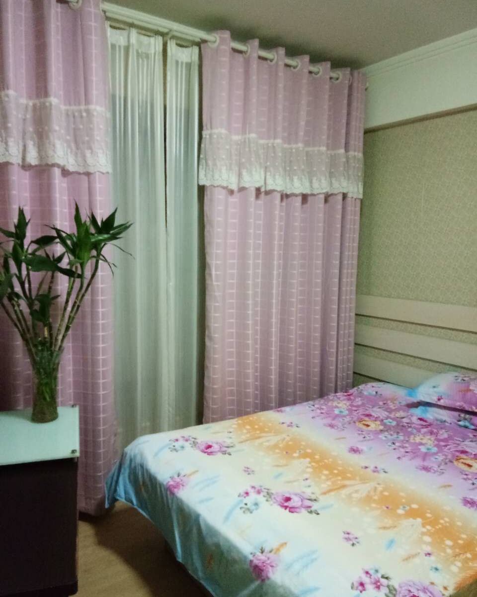 豪华大床房