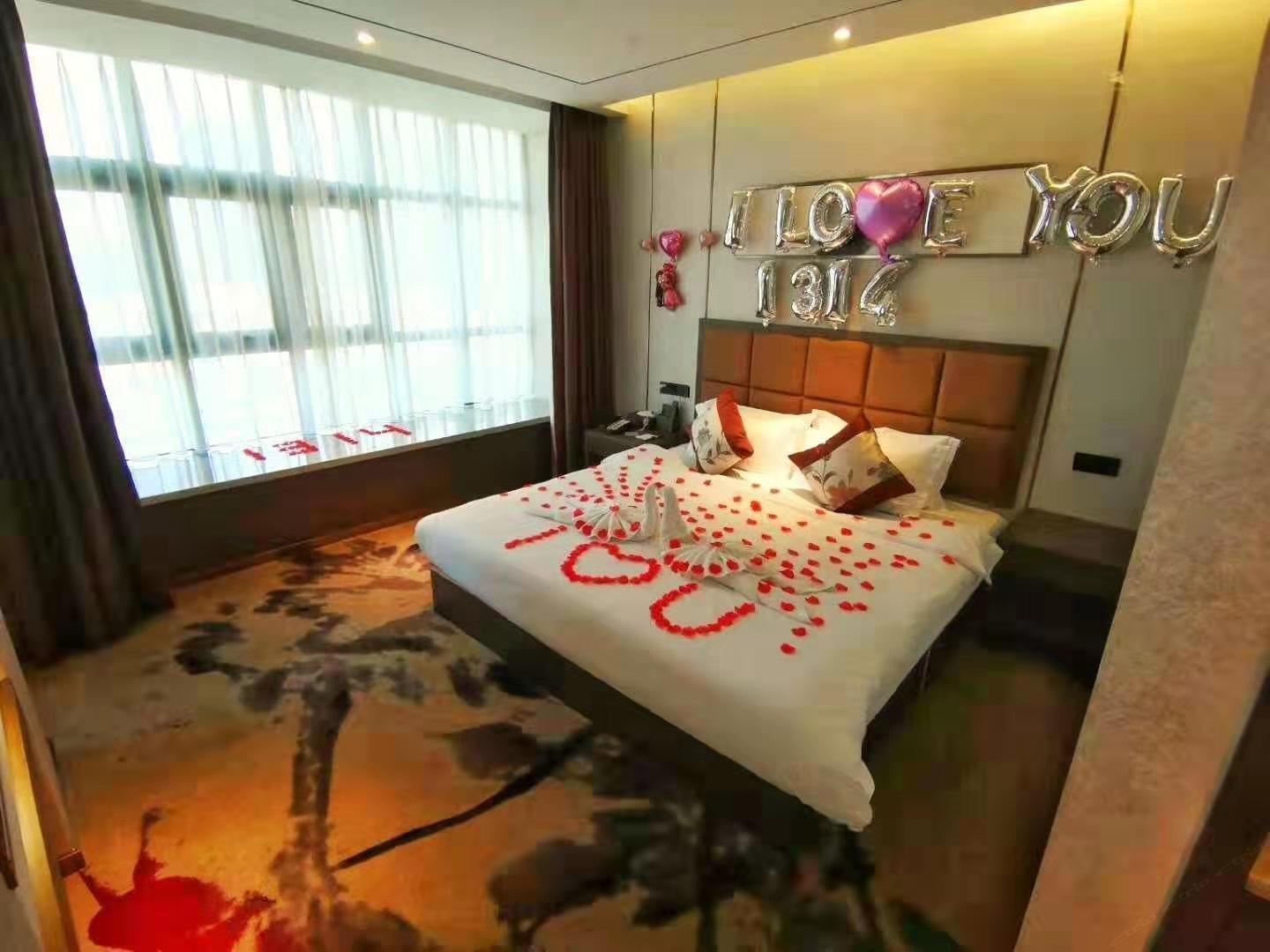 商务大床房