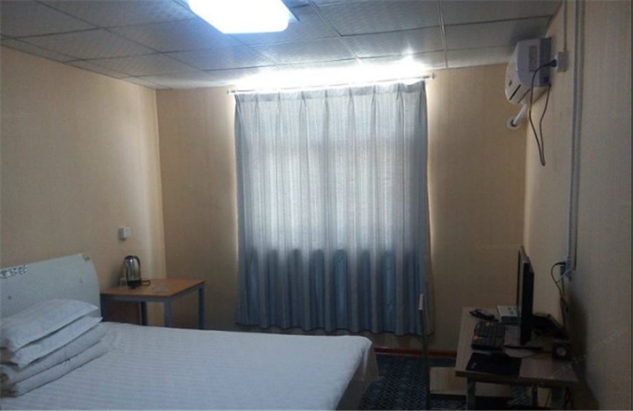 豪华大床房
