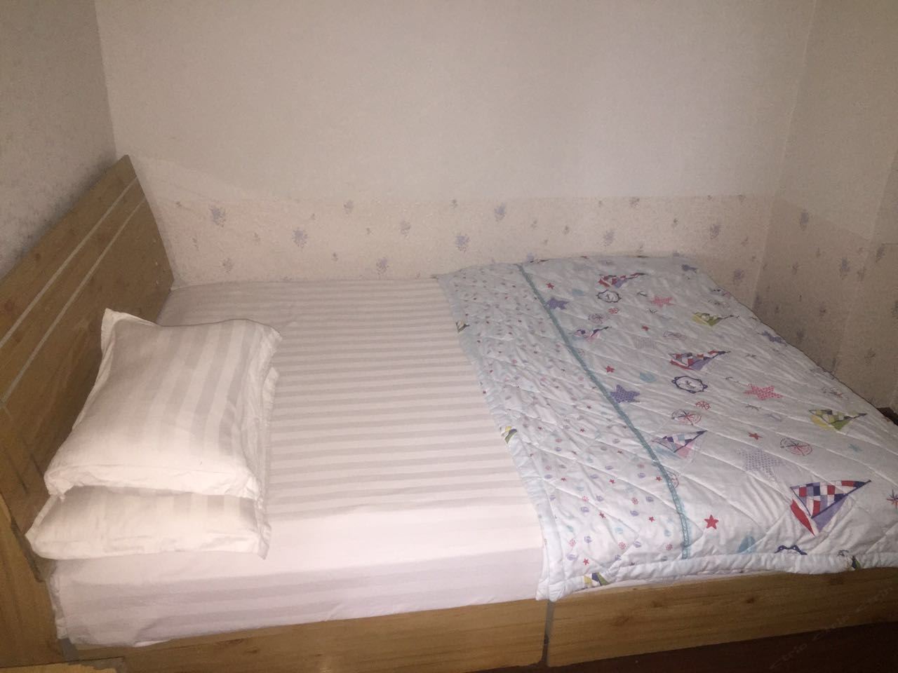 温馨单人间
