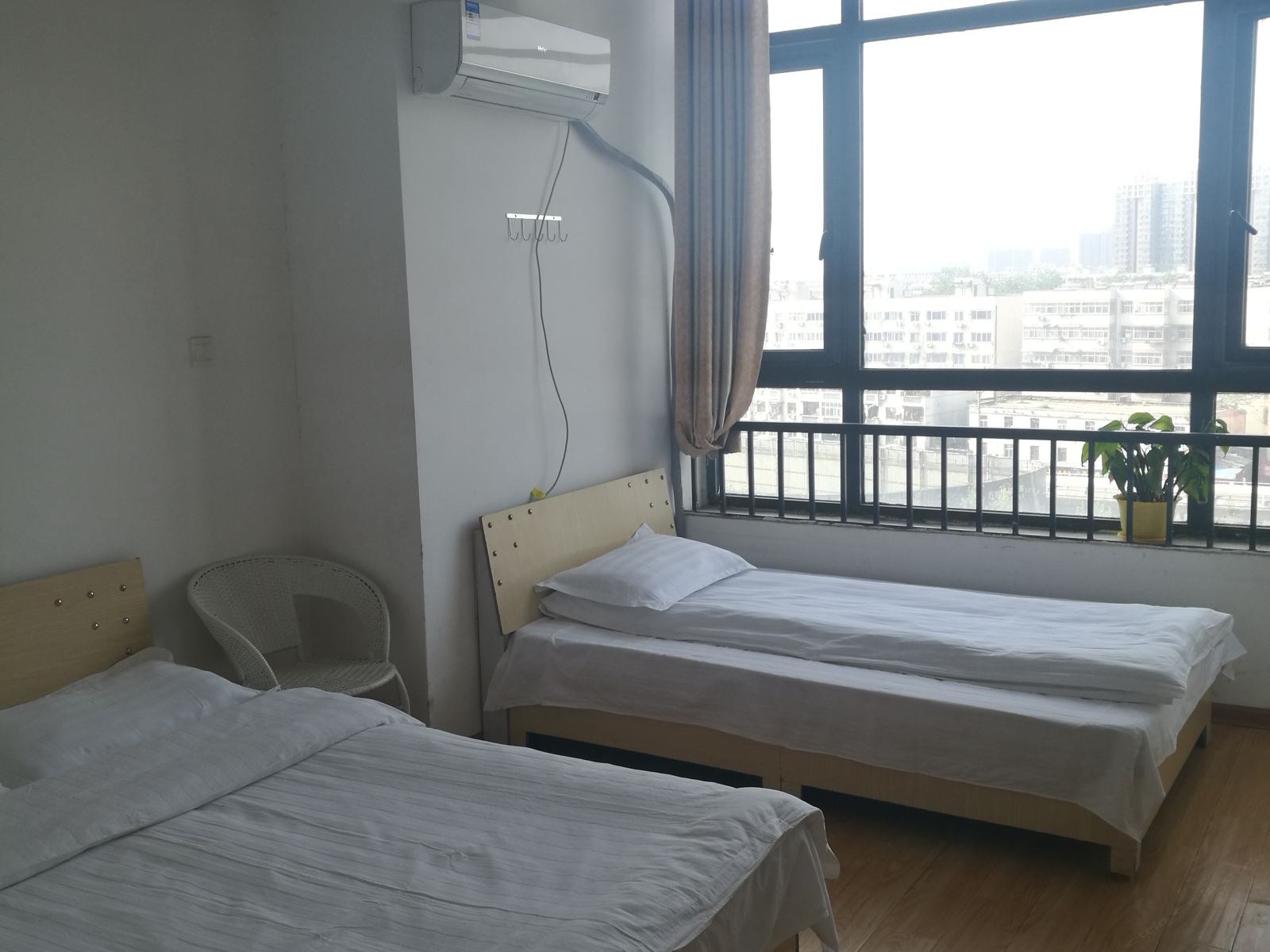 阳光双床间(无窗)