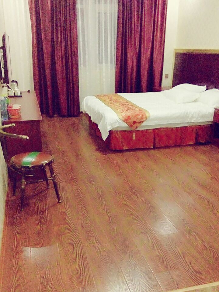 豪华大床房