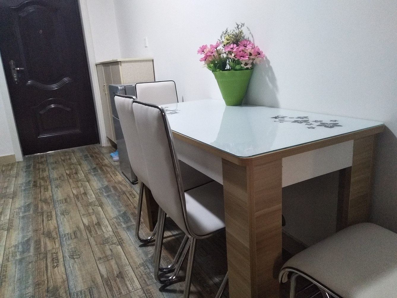 成都浩淼舒适公寓(8号店)