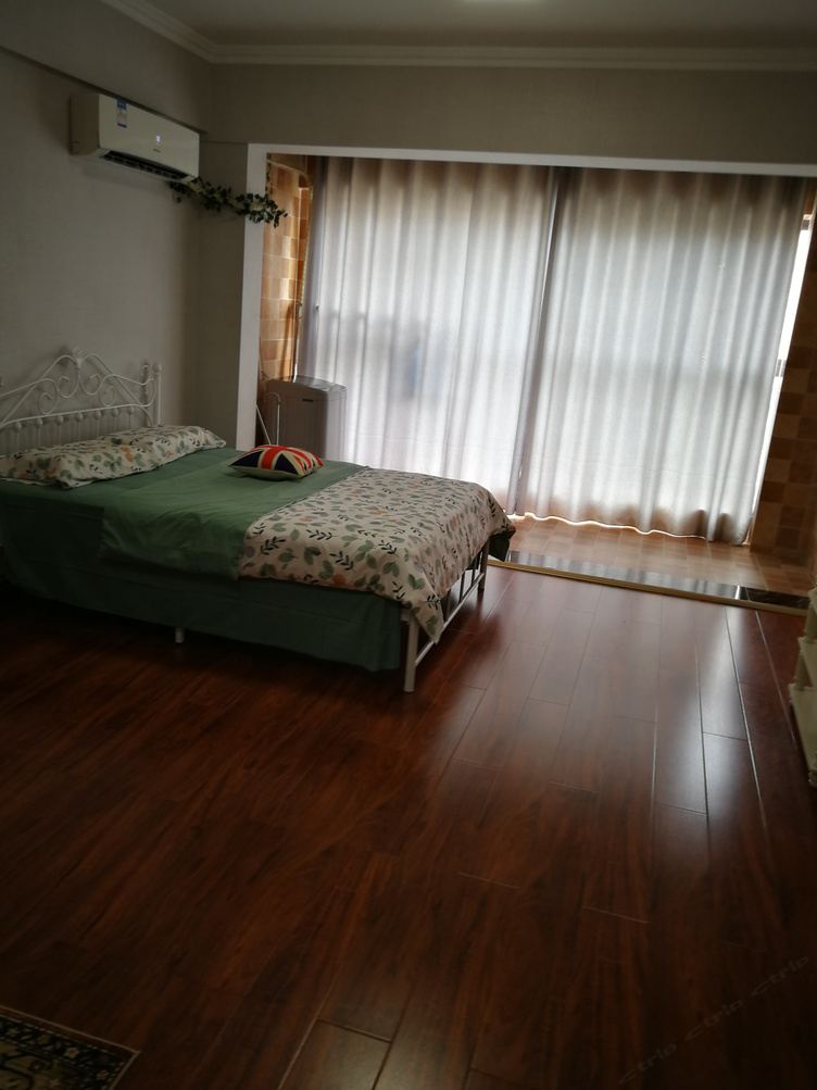 一室大床房