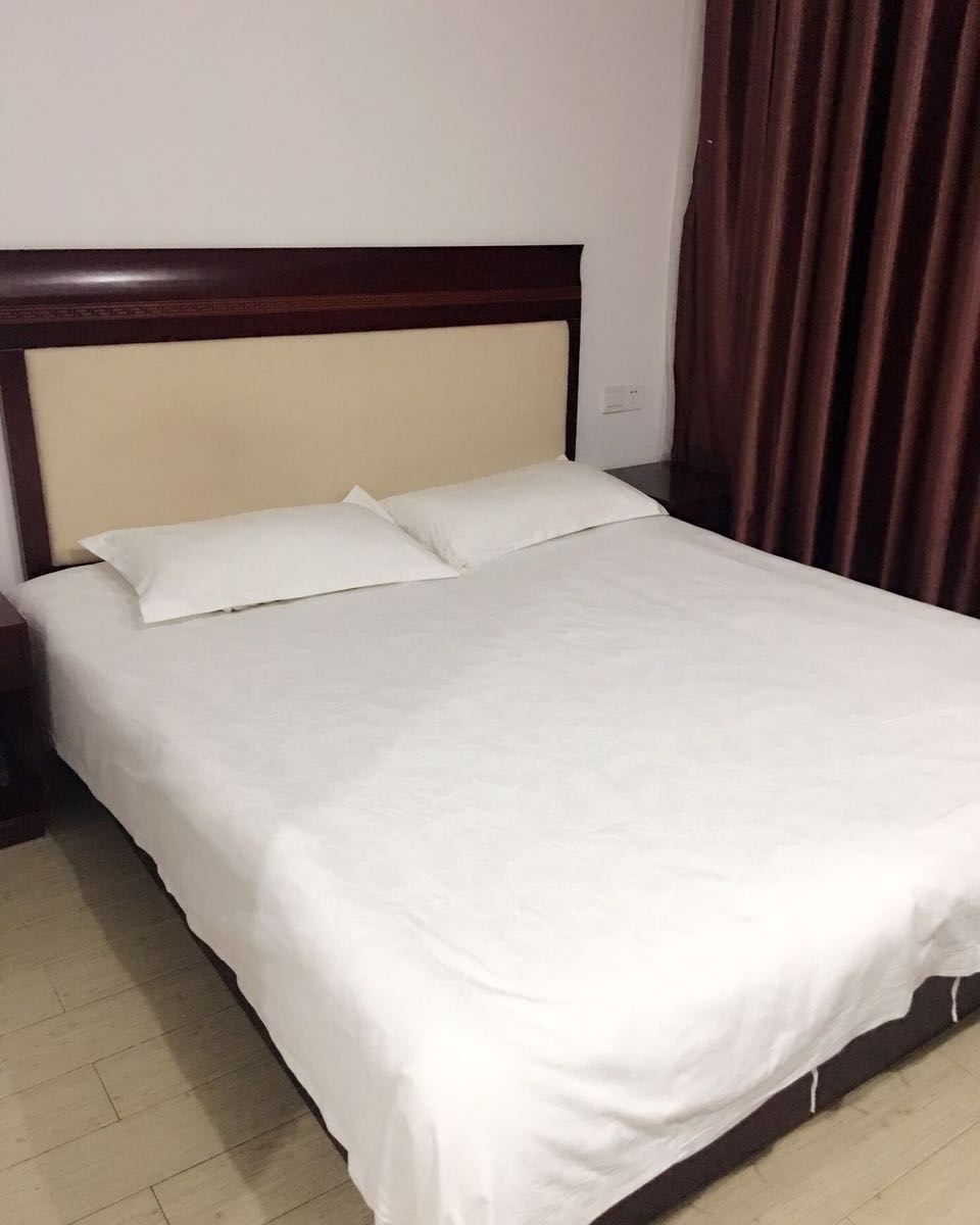 商务大床房