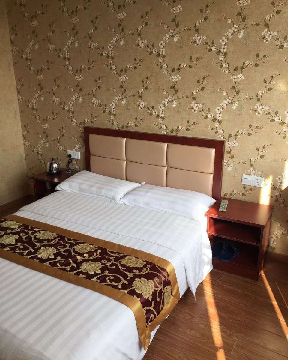 豪华大床房
